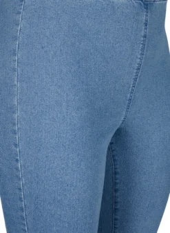 FLASH - Hoch taillierte Capri-Hose aus Denim mit Slim Fit