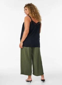 FLASH - Hoch taillierte Culotte mit Gummizug hinten