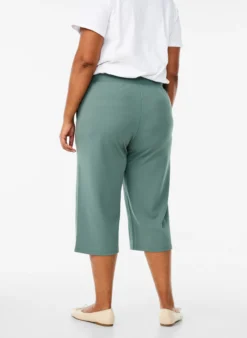 FLASH - Hochtaillierte Knickerbocker mit lockerem Schnitt