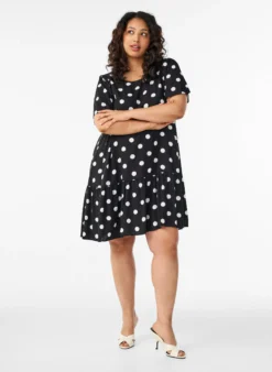 FLASH - Kleid aus Viskose mit Schnittlinie