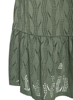 FLASH - Kurzes Kleid aus Jersey mit Lochstickerei