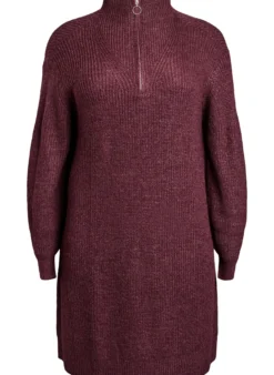 FLASH - Kurzes Strickkleid mit hohem Kragen