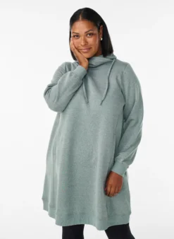 FLASH - Kurzes Sweatshirtkleid mit Stehkragen und Taschen