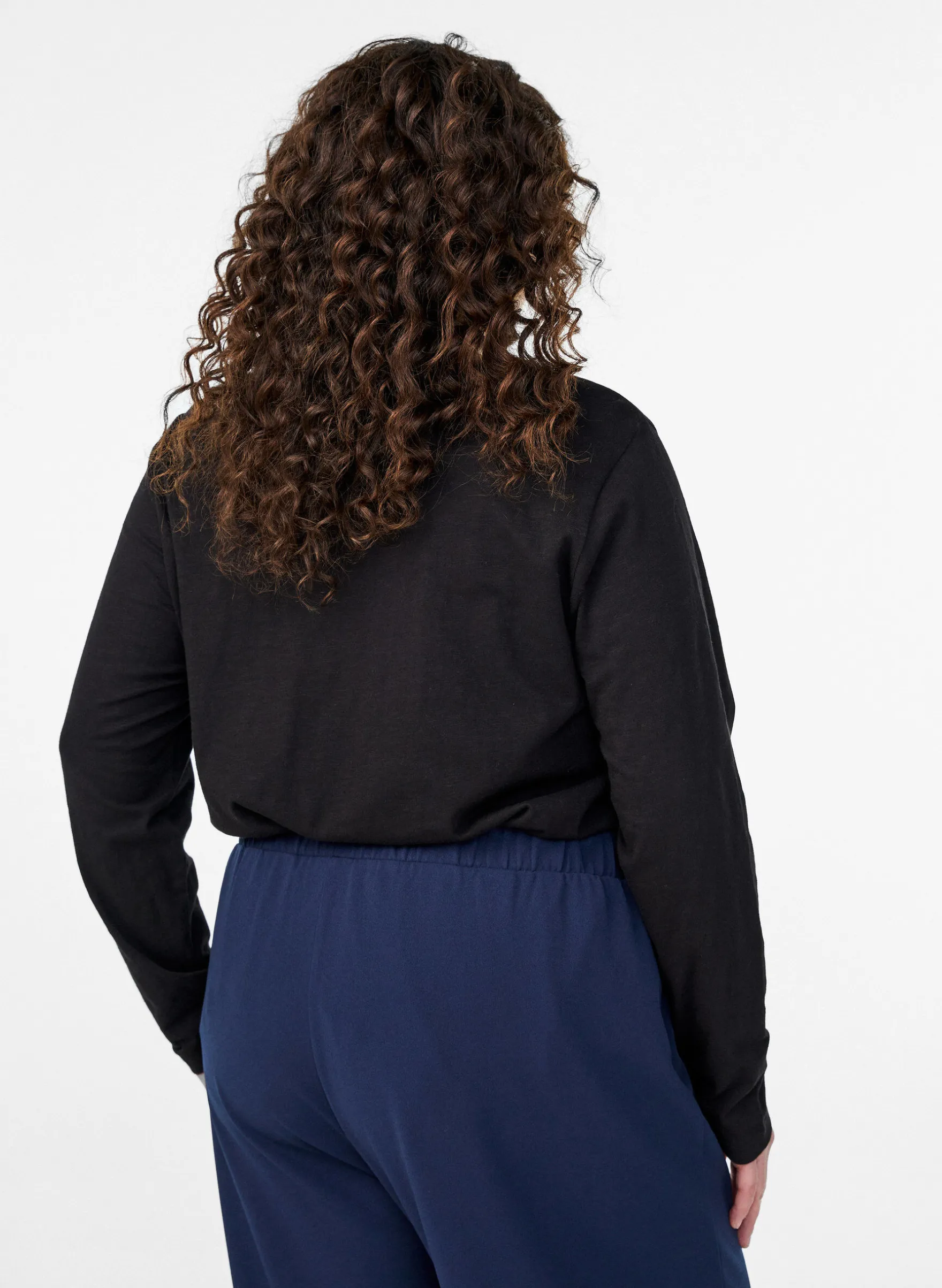 FLASH - Langarmshirt mit V-Ausschnitt und Knöpfen