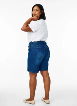 FLASH - Locker sitzende Jeansshorts mit hoher Taille