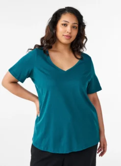 FLASH - T-Shirt mit V-Ausschnitt