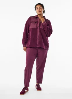 Fleecejacke mit gesteppten Details