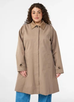 Frühlingsjacke mit Kragen aus Wildlederimitat und verdeckter Knopfleiste
