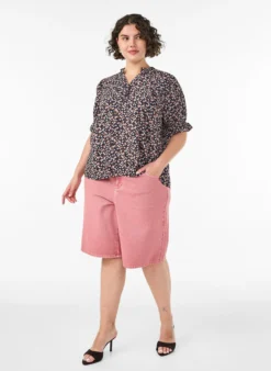 Geblümte Bluse aus Viskose mit kurzen Ärmeln und Smockdetails
