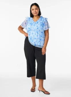 Geblümte Bluse mit Rüschenkragen und Peplum-Effekt