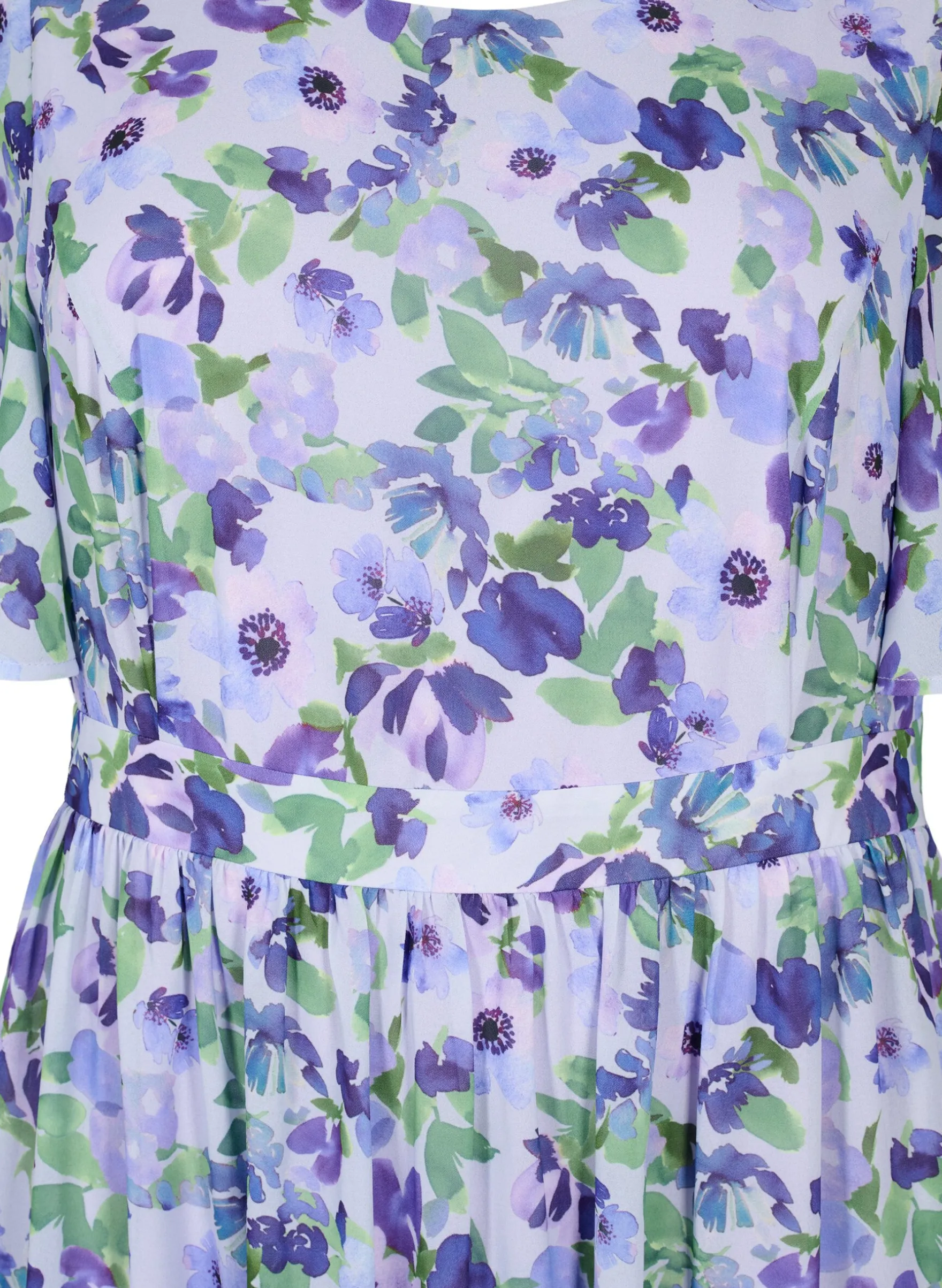 Geblümtes Kleid mit kurzen Ärmeln