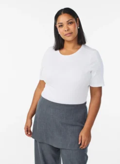 Geripptes Basic-T-Shirt mit Rundhalsausschnitt