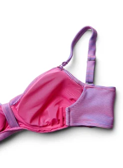 Gestreiftes Bikini-Top mit Bügel
