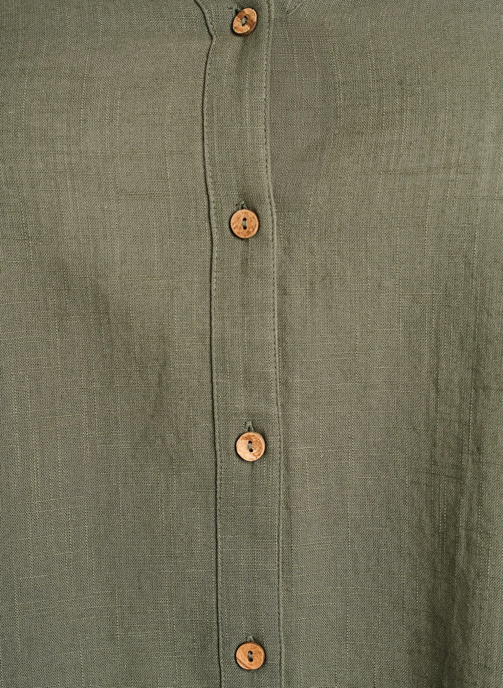 Hemdbluse aus Baumwolle mit V-Ausschnitt