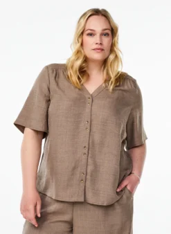 Hemdbluse mit V-Ausschnitt und kurzen Ärmeln