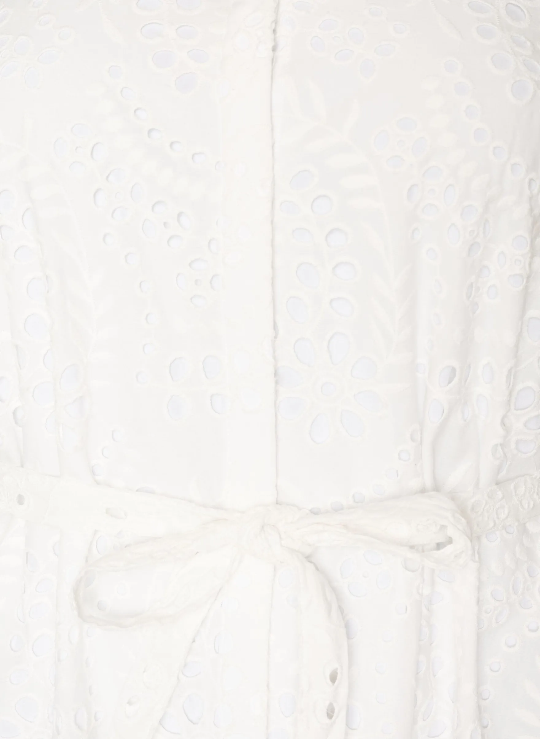 Hemdblusenkleid aus Broderie Anglaise mit Bindegürtel