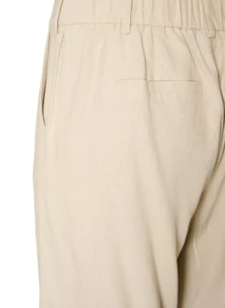 Hoch taillierte Bermudashorts aus Leinen und Viskose