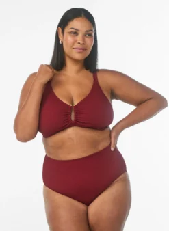 Hoch taillierte Bikinihose mit Struktur