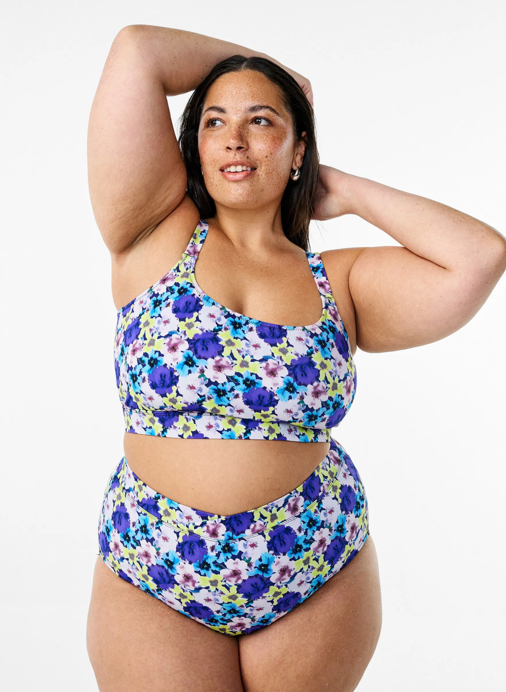 Hoch taillierte Bikinihose mit floralem Muster
