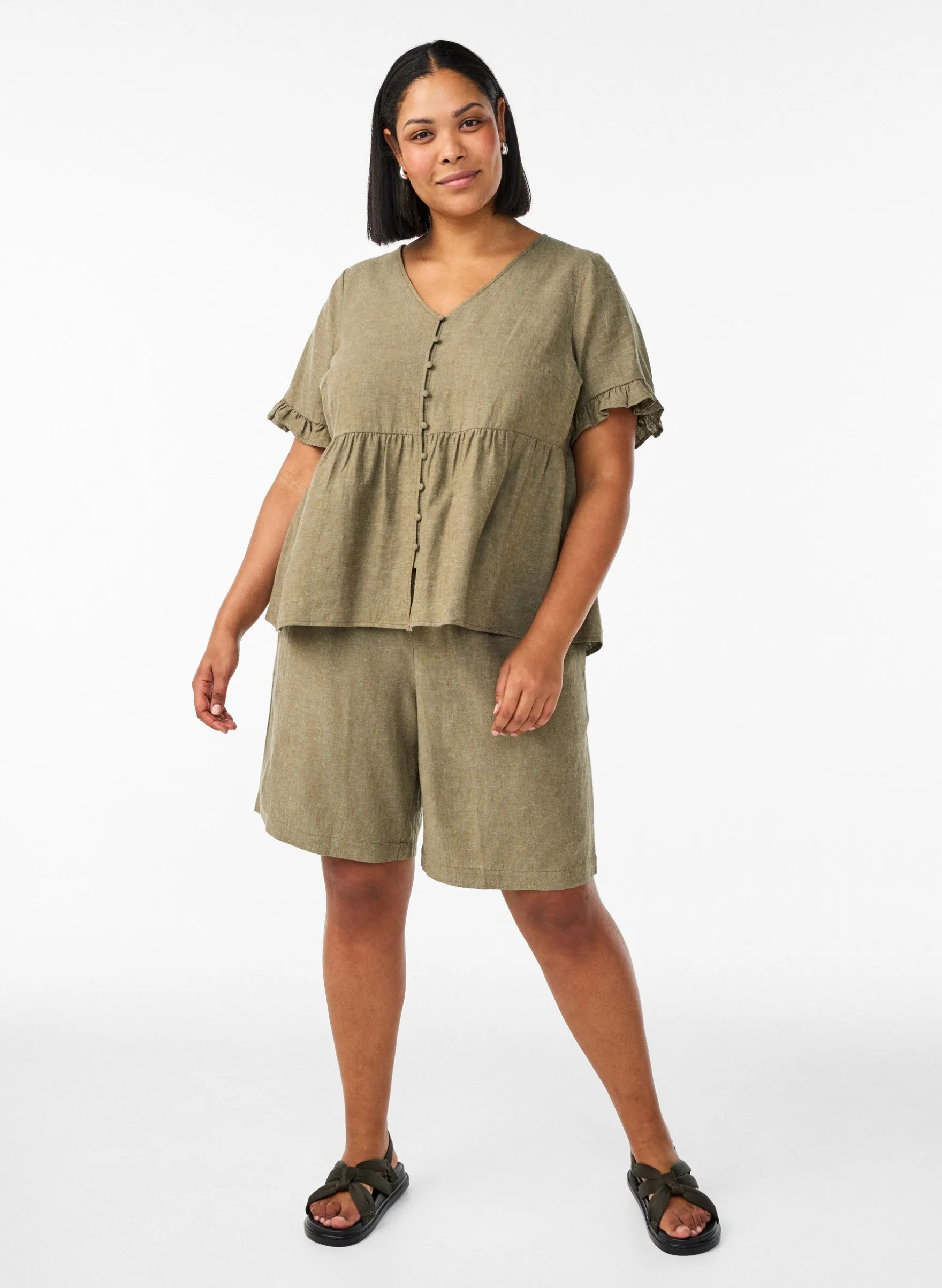 Hoch taillierte Shorts aus Leinen und Viskose