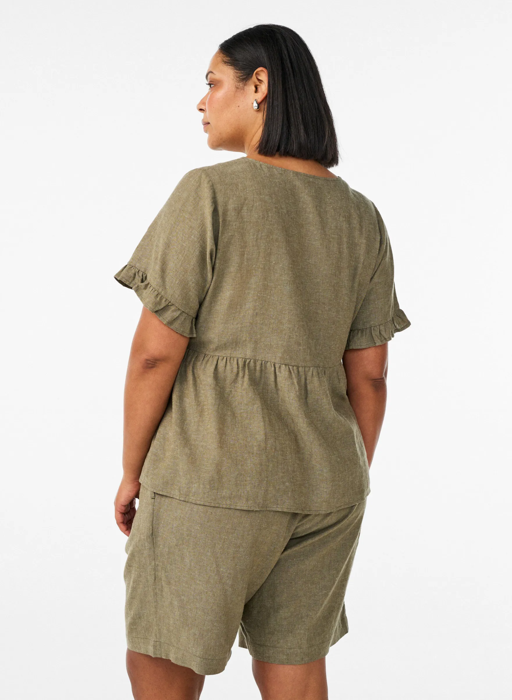 Hoch taillierte Shorts aus Leinen und Viskose
