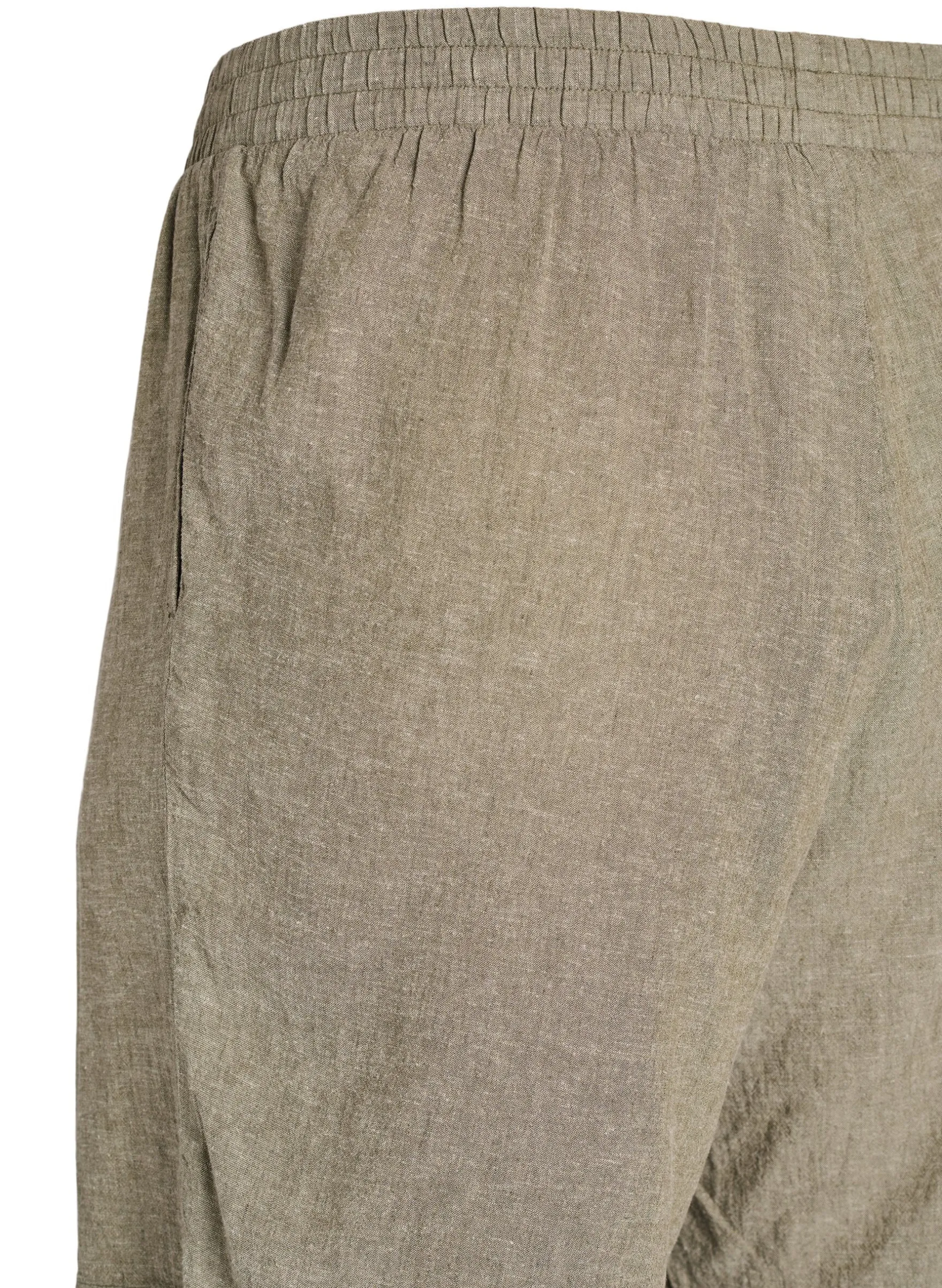 Hoch taillierte Shorts aus Leinen und Viskose