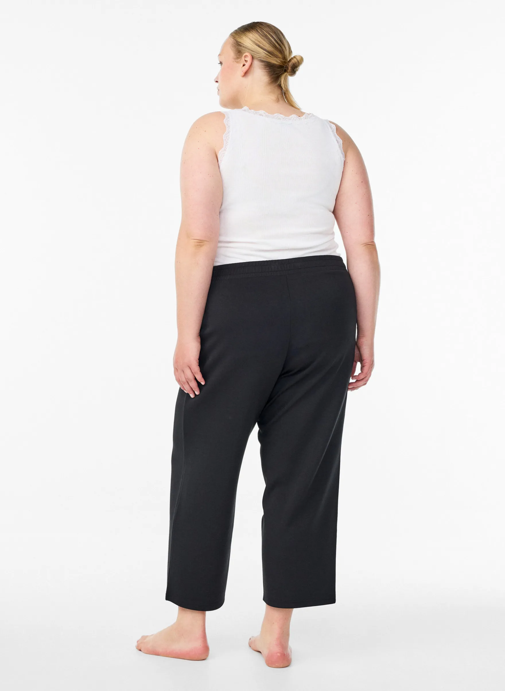 7/8-Hose aus Modalmix mit Taschen