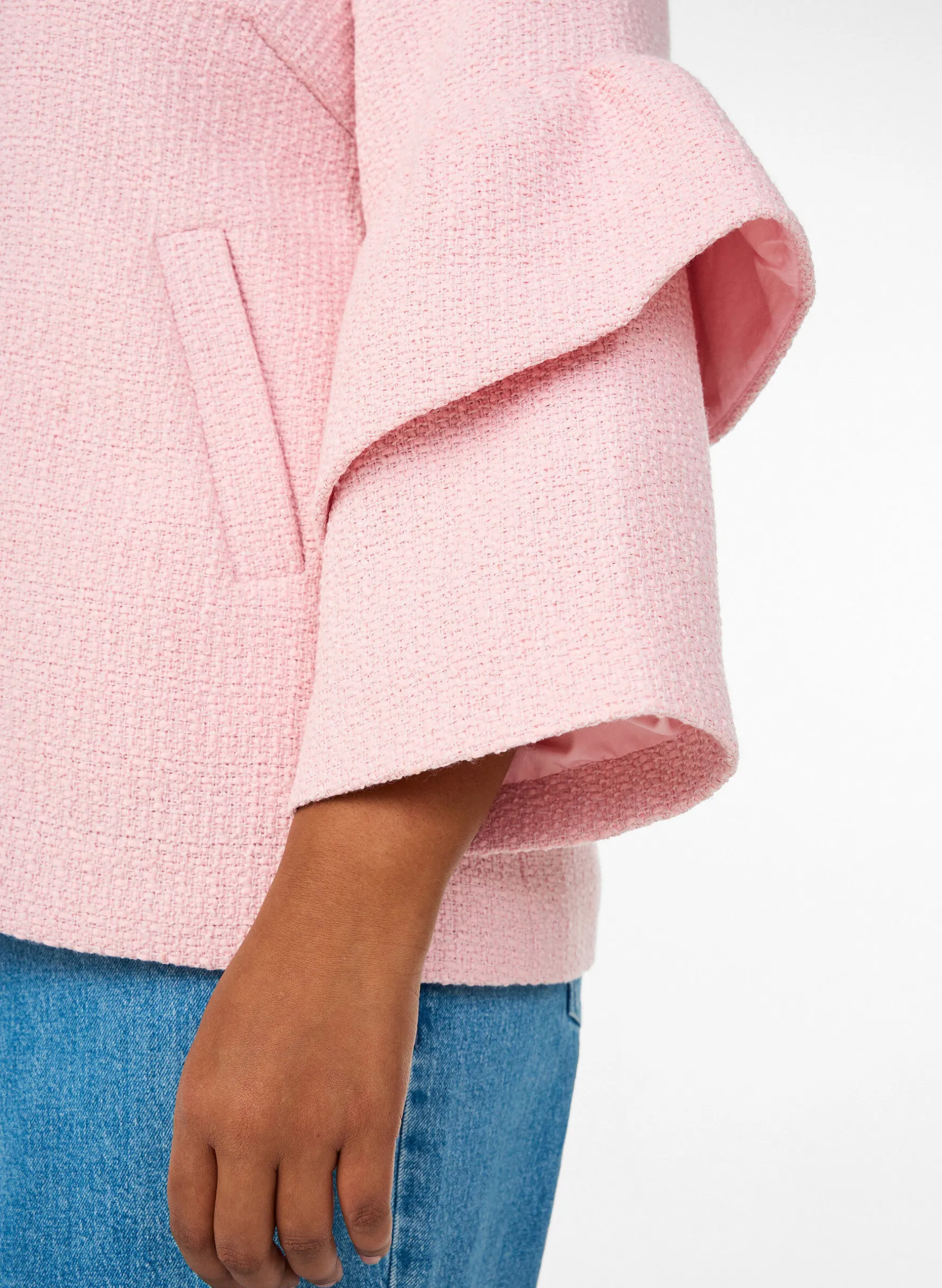 Jacke aus Bouclé mit Rüschendetails