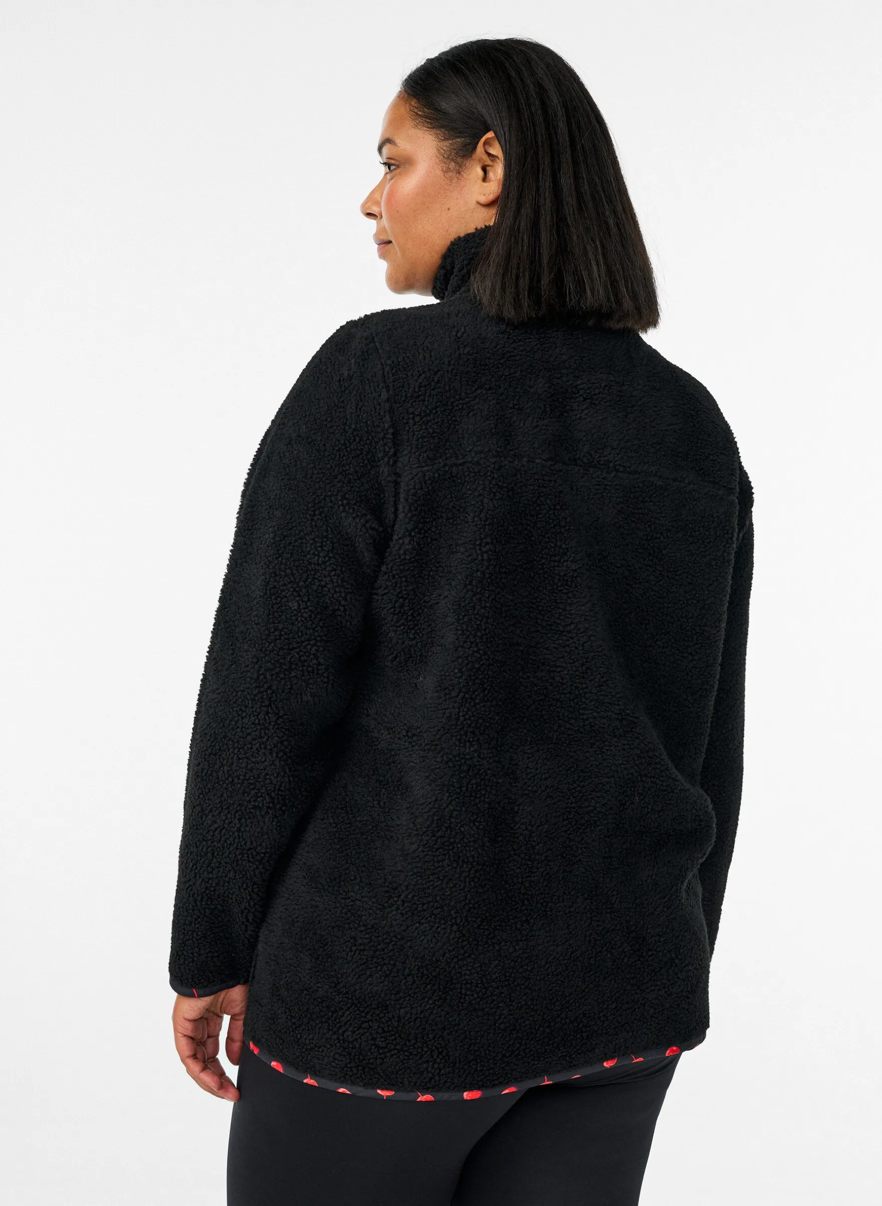 Jacke aus Teddyfleece mit Kirschdetails