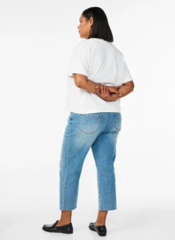 7/8-Jeans mit Fransensaum und hoher Taille