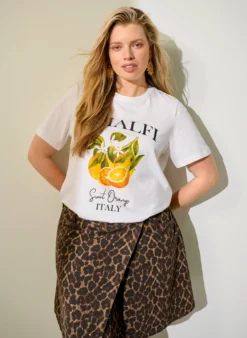 Kurzer Jeansrock mit Leo-Print und A-Linie