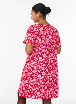 Kurzes A-Linien-Kleid mit floralem Print