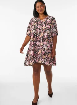 Kurzes A-Linien-Kleid mit V-Ausschnitt