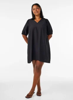 Kurzes A-Linien-Kleid mit V-Ausschnitt