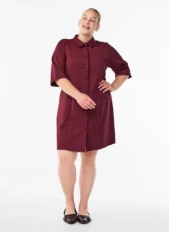 Kurzes Hemdblusenkleid aus Baumwolle mit 3/4-Ärmeln
