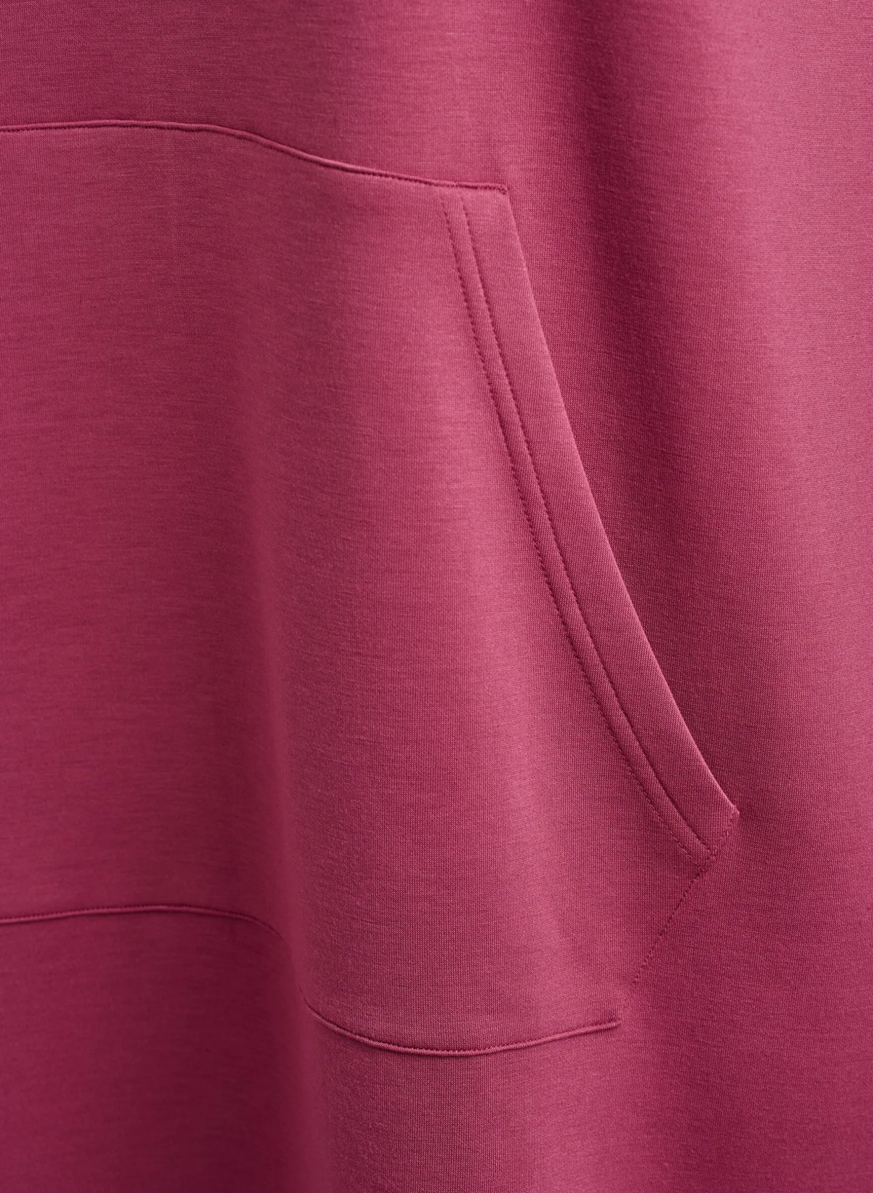 Kurzes Hoodiekleid mit Kängurutasche