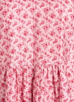 Kurzes Kleid aus Viskose mit Empire-Schnitt und Ballonärmeln