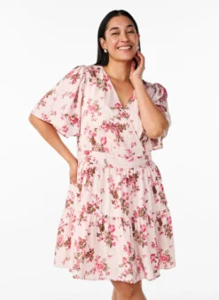 Kurzes Kleid mit Blumenprint und V-Ausschnitt