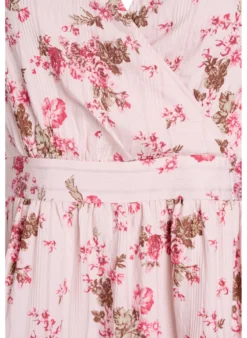 Kurzes Kleid mit Blumenprint und V-Ausschnitt