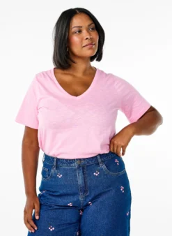 Kurzärmliges Basic-T-Shirt mit V-Ausschnitt