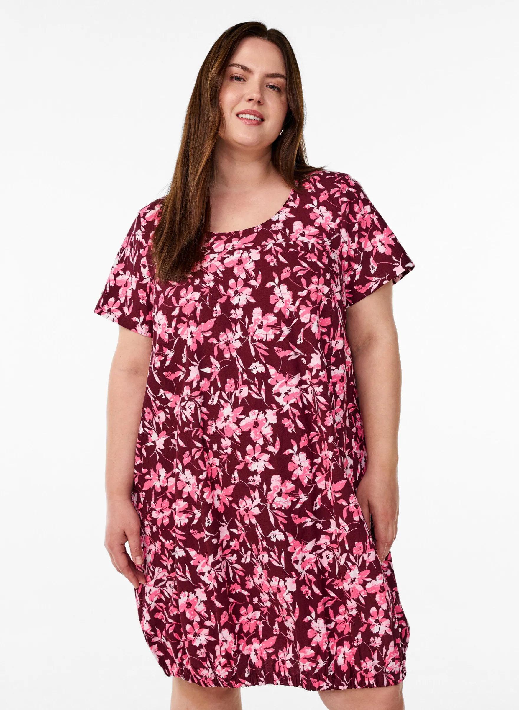 Kurzärmliges Baumwollkleid mit Aufdruck