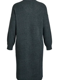 Langes Strickkleid mit hohem Kragen