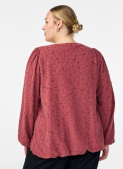 Langärmelige Bluse mit Blumenstickerei