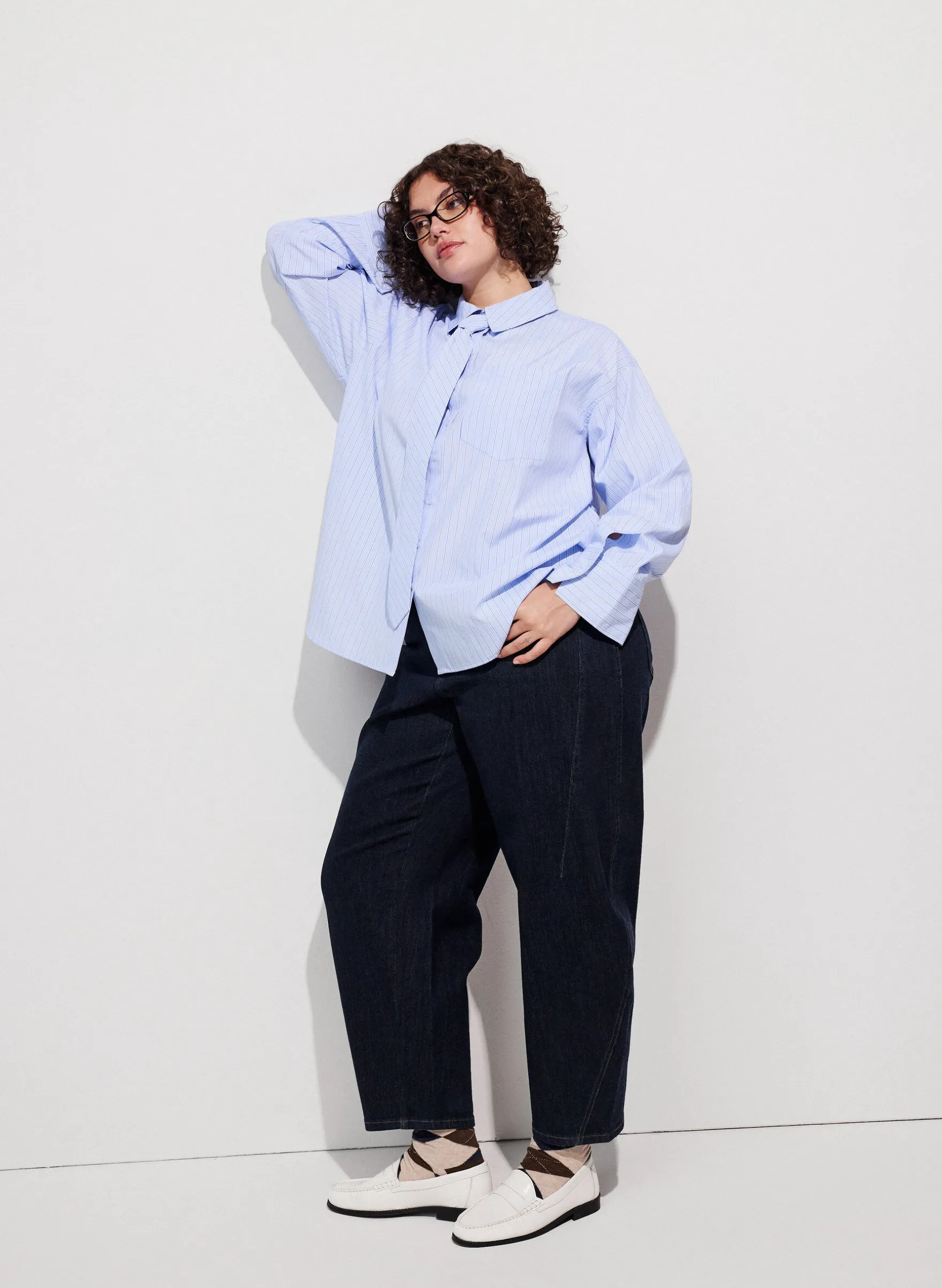 Lockere Bluse mit Bindeband