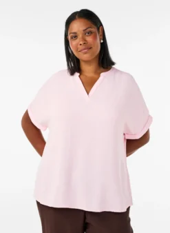 Lockere Bluse mit kurzen Ärmeln
