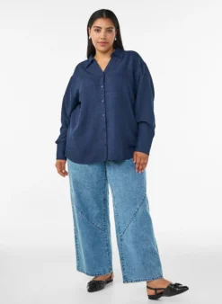 Lockere Bluse mit V-Ausschnitt