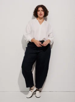 Lockere Bluse mit V-Ausschnitt