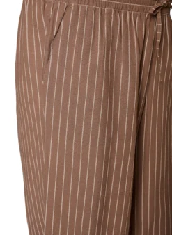 Lockere Hose mit hohem Bund und Taschen