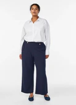 Lockere Hose mit Taschen