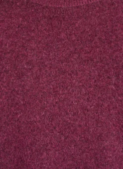 Lockerer Strickpullover mit Kontrastnähten